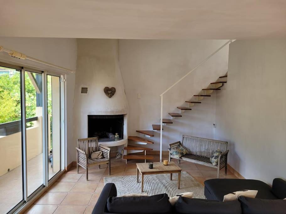 Villa 160 M2 Au Coeur De La Calanque De Samena Marseille Luaran gambar